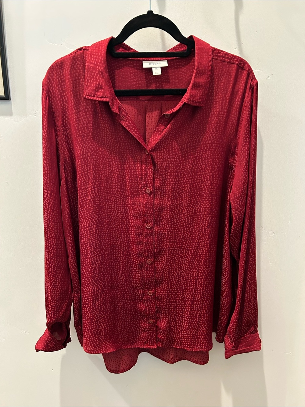 ON 34th Red Textured polyester Button-Down Blouse